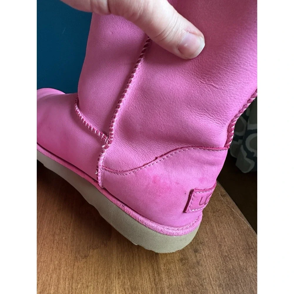UGG CLASSIC WEATHER SHORT PINK US 5